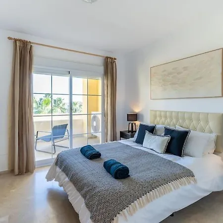 Ar12 Puerto Alto Апартаменты *